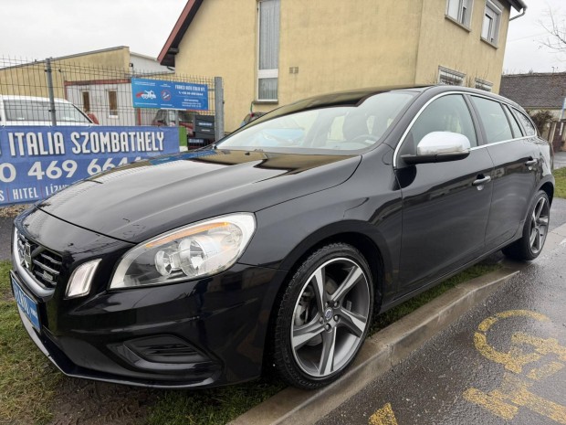 Volvo V60 2.0 D [D3] R-Design Olasz Rozsdamente...